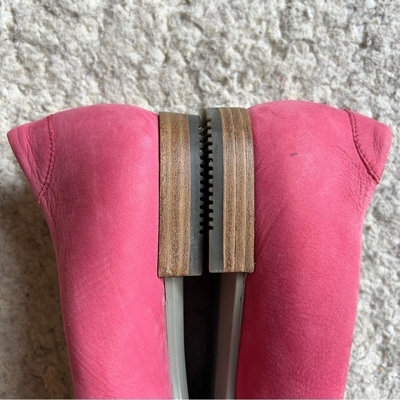 Ecco Fuchsia Tassel Loafers - Picture 8 of 10